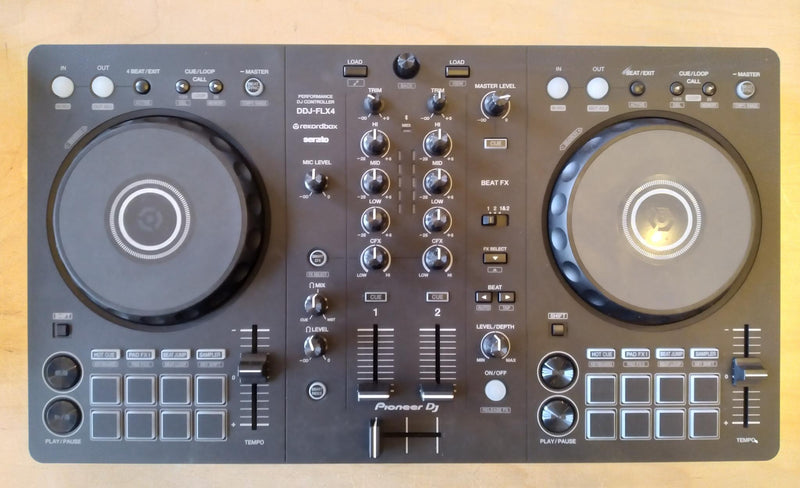 Pioneer DJ DDJ-FLX4 DJ Controller