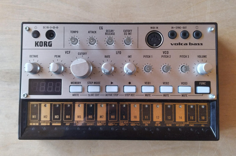 Korg Volca Bass