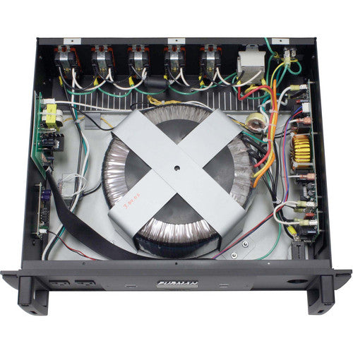 Furman P2400-IT Symmetrically Balanced Power