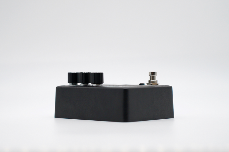 Collision Devices FZ - Gated Fuzz / Distortion Pedal
