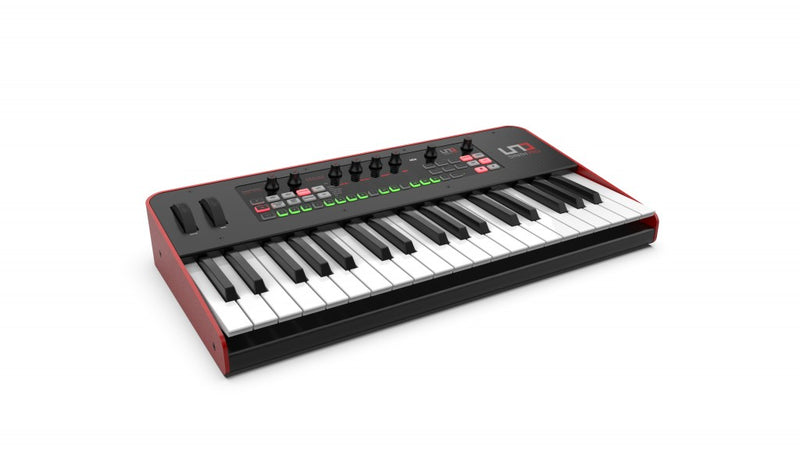 IK Multimedia UNO SYNTH PRO Analog Synthesizer